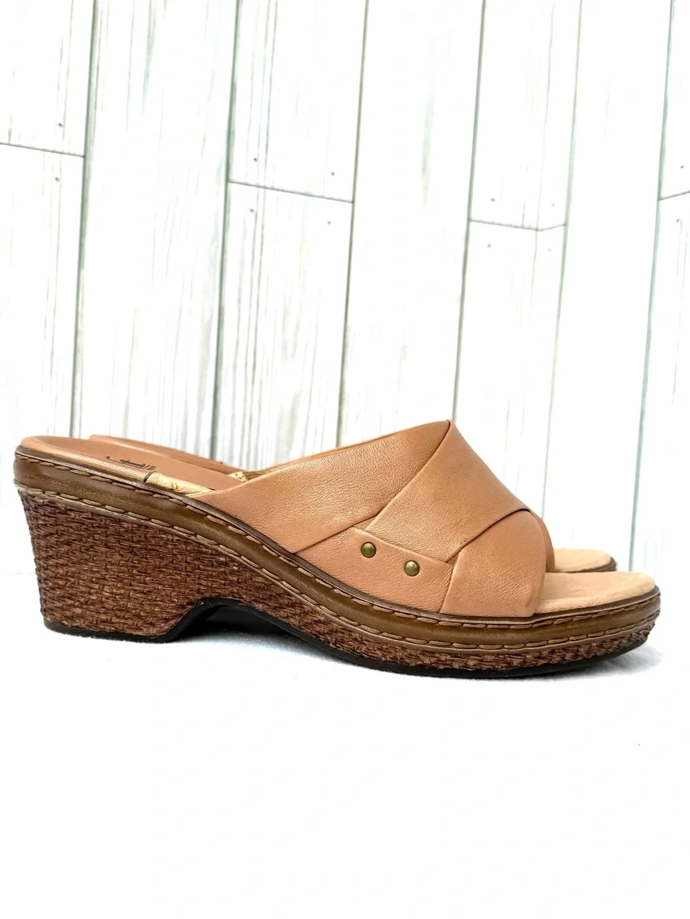 Sofft Tan Leather Wedge Sandals